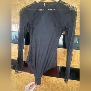 NEW Intimissimi Black w/lace details bodysuit size S